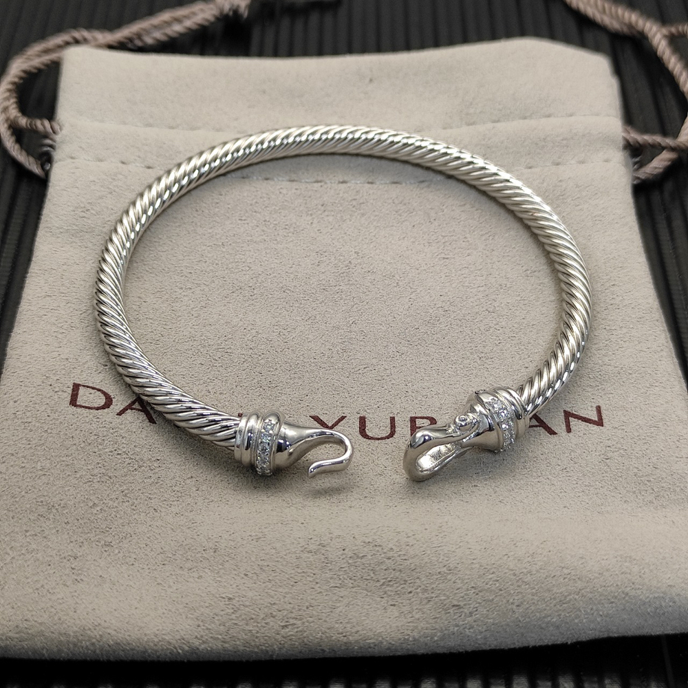David Yurman 4mm Silver Rhinestone Hook Bracelet